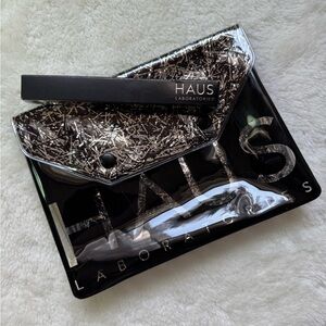 NIB Haus Laboratories Eye-Dentify Gel Pencil Eyeliner in Go Diva w/makeup case